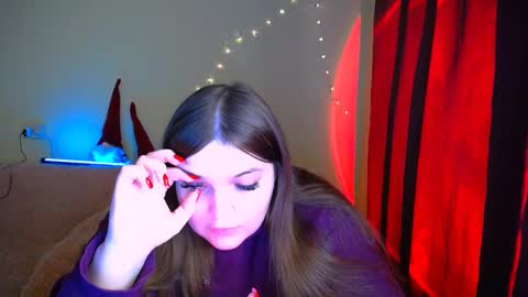 Snapshot of emma_dorn chatting on 01/07/26, 02:19 Eva online show from 01/07/26, 02:19