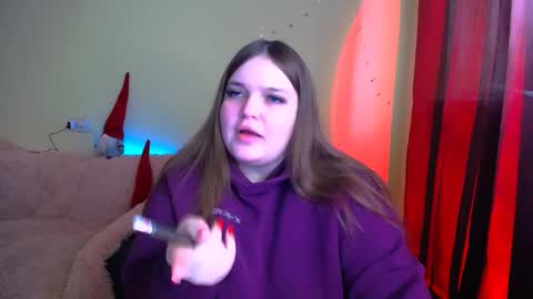 Snapshot of emma_dorn chatting on 01/15/26, 12:10 Eva online show from 01/15/26, 12:10