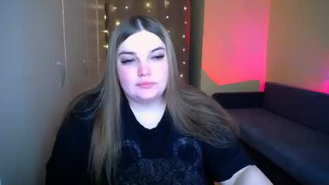 Snapshot of emma_dorn chatting on 06/28/26, 11:27 Eva online show from 06/28/26, 11:27