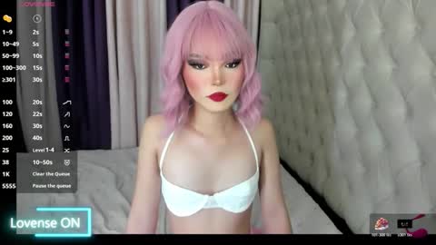 emma_fox23 online show from 11/11/25, 05:13