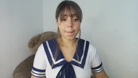 Snapshot of emma_grayys chatting on 01/06/26, 06:17 emma_grayys online show from 01/06/26, 06:17