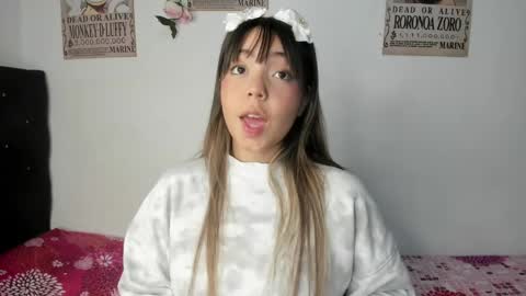 emma_grayys online show from 06/07/26, 06:22