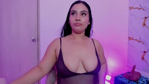 Emma online show from 05/21/26, 05:42
