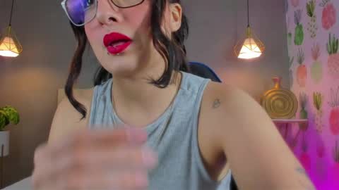 E M M A online show from 04/10/26, 02:39