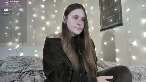 emma_just online show from 06/14/26, 07:32