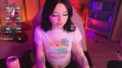 emma_kirks online show from 05/08/26, 12:43