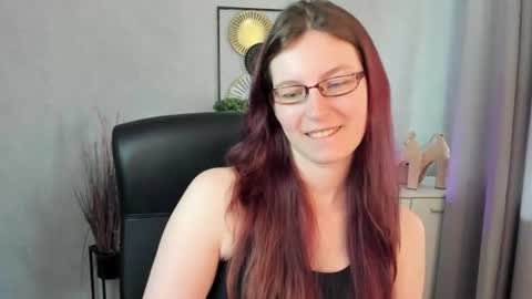 Snapshot of emma_lust94 chatting on 07/07/26, 07:23 emma online show from 07/07/26, 07:23