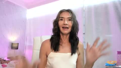 Emma  online show from 01/22/25, 06:10