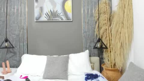 Snapshot of emma_millers__ chatting on 02/07/26, 11:25 Emma online show from 02/07/26, 11:25