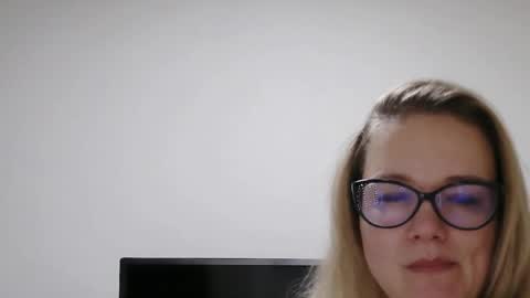 emma_misty_ online show from 02/13/26, 08:05