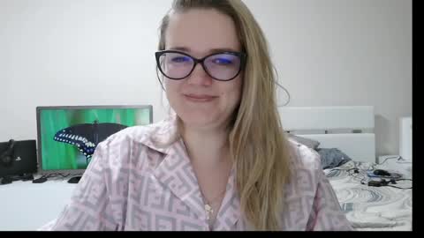 emma_misty_ online show from 03/31/26, 08:31