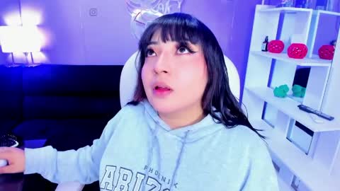 Emma Monserratt online show from 04/01/26, 11:00