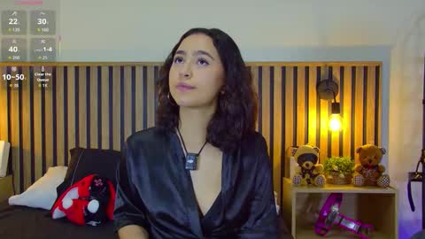  Emma morales  online show from 03/19/26, 03:16