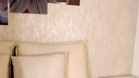 Snapshot of emma_morgann chatting on 01/10/25, 11:11 Emma Morgann online show from 01/10/25, 11:11