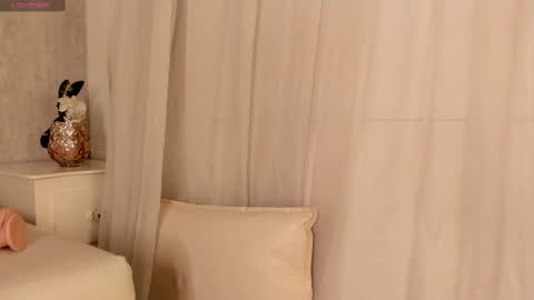 Snapshot of emma_morgann chatting on 02/21/25, 02:38 Emma Morgann online show from 02/21/25, 02:38