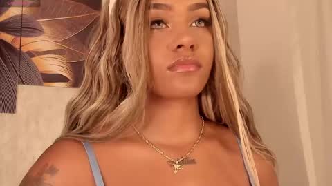 Snapshot of emma_morgann chatting on 02/22/25, 11:35 Emma Morgann online show from 02/22/25, 11:35