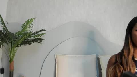 Snapshot of emma_morgann chatting on 09/10/25, 11:32 Emma Morgann online show from 09/10/25, 11:32