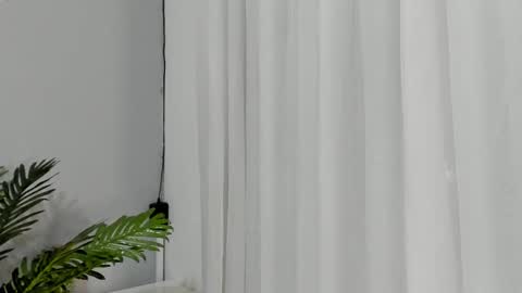 Snapshot of emma_morgann chatting on 10/16/25, 11:55 Emma Morgann online show from 10/16/25, 11:55