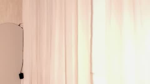 Snapshot of emma_morgann chatting on 12/20/25, 11:17 Emma Morgann online show from 12/20/25, 11:17