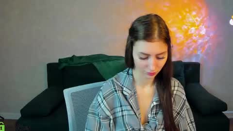 Emma Myer online show from 04/13/26, 02:39