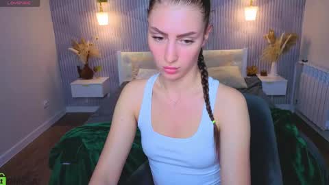 Emma Myer online show from 04/30/26, 02:07