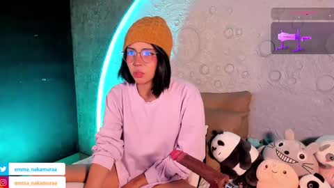 Snapshot of emma_nakamura chatting on 03/10/25, 10:26     online show from 03/10/25, 10:26