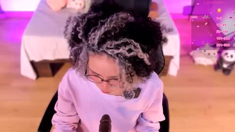     online show from 02/15/26, 12:36