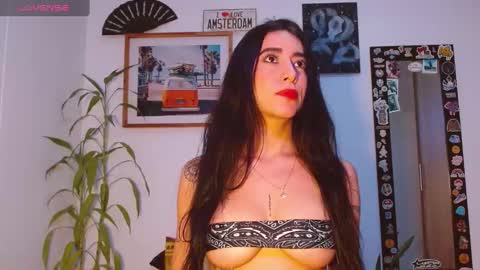 Sara Luna online show from 02/25/25, 03:20