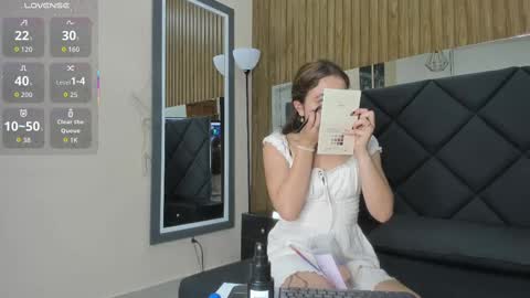 emma online show from 09/20/25, 03:40
