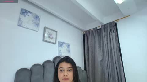 emma_saenz01 online show from 05/24/26, 01:54