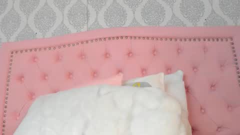 emma scott 7 online show from 03/25/26, 11:27