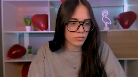 emma_swee online show from 02/12/26, 12:22