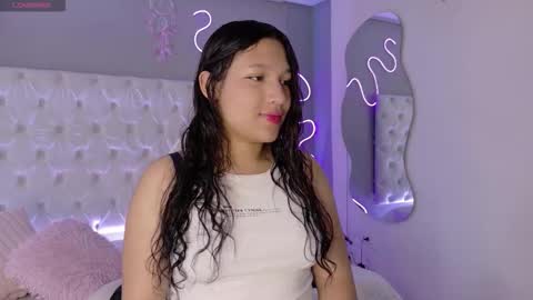 Snapshot of emma_visconti chatting on 02/13/26, 04:14 emma_visconti online show from 02/13/26, 04:14