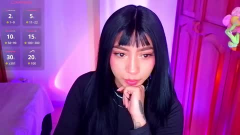 Emma web online show from 10/08/25, 03:20