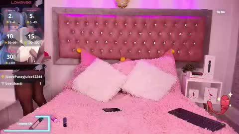 neko  online show from 03/10/25, 08:45