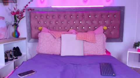 neko  online show from 09/14/25, 09:03