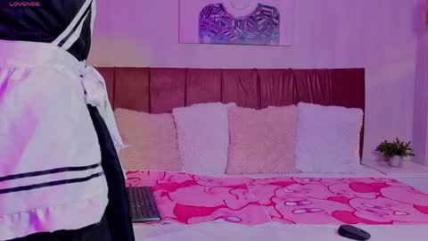 Emma online show from 04/08/26, 07:14