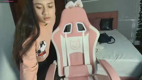 emma online show from 11/03/25, 11:44