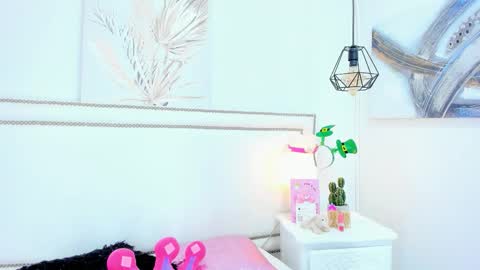 Emma  online show from 03/26/26, 09:20