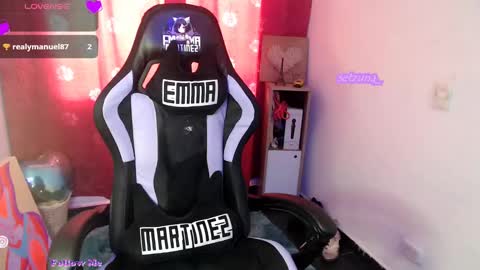 Snapshot of emmaamartinez chatting on 02/23/25, 10:09 modelo independente online show from 02/23/25, 10:09