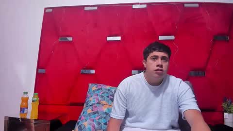 EmmaAndDemon online show from 11/26/25, 12:17