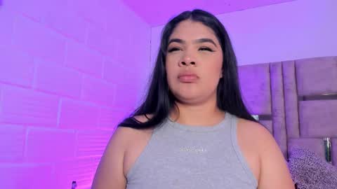 emma becket online show from 11/09/25, 03:16