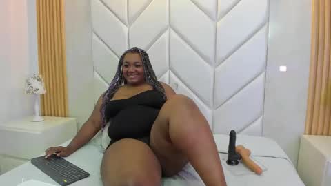 Snapshot of emmabrantt_ chatting on 11/15/25, 06:55 EmmaBrantt online show from 11/15/25, 06:55