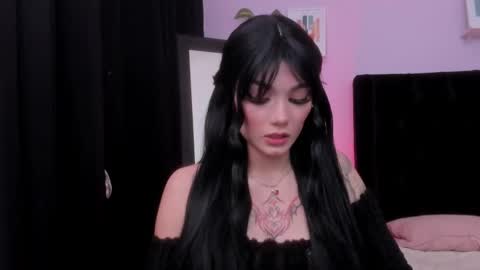 Snapshot of emmabridgerton chatting on 01/15/26, 11:08 Emma online show from 01/15/26, 11:08