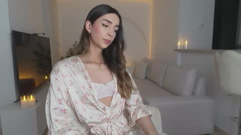 Emma voger online show from 03/02/26, 01:41