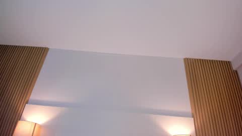 emmaespencer  online show from 04/08/26, 11:10