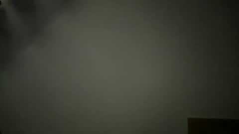 Snapshot of emmafreez chatting on 11/24/25, 01:11 emmafreez online show from 11/24/25, 01:11