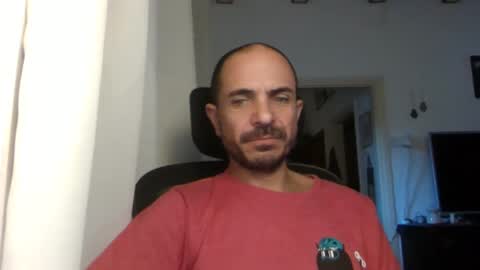 Snapshot of emmagold123 chatting on 12/14/24, 01:38 Ariel online show from 12/14/24, 01:38