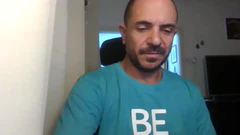 Snapshot of emmagold123 chatting on 09/13/25, 08:52 Ariel online show from 09/13/25, 08:52