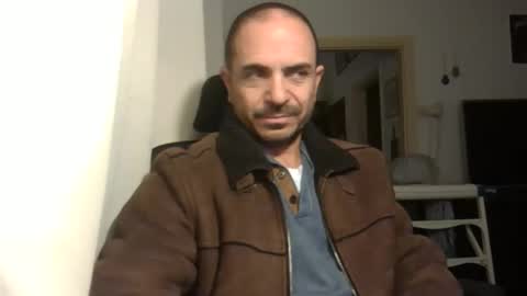 Ariel online show from 01/12/26, 10:37